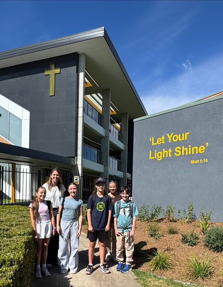 992090519583704_1431871232272295-1