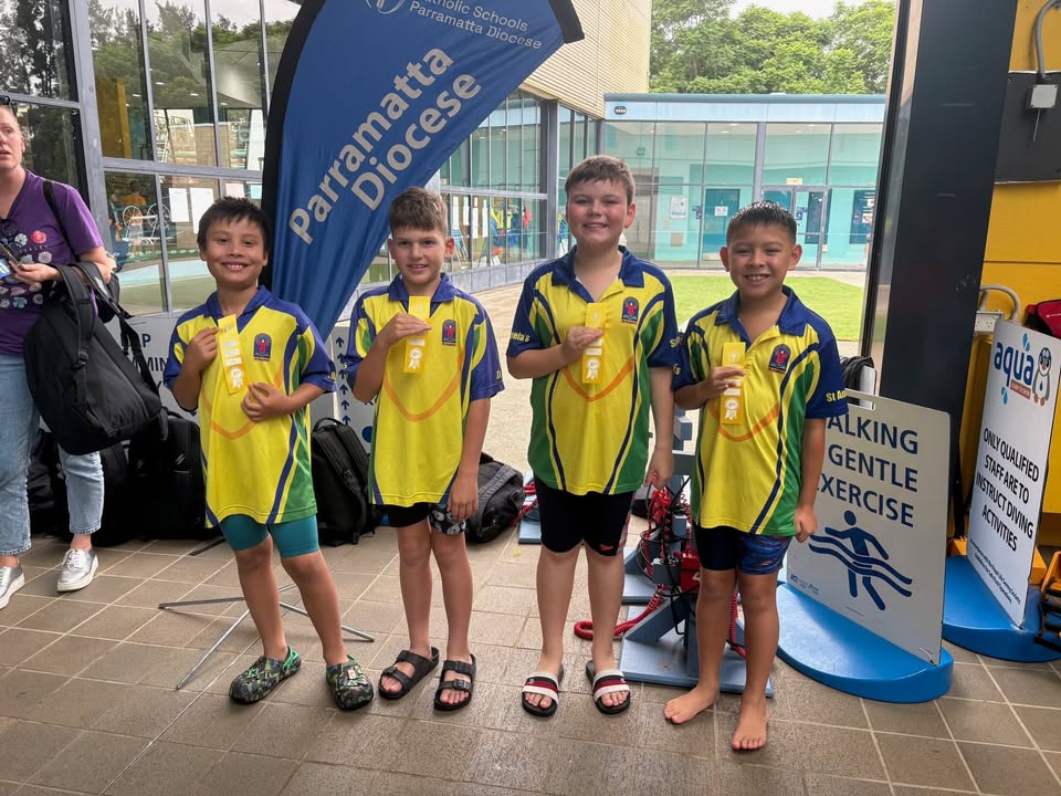 992090519583704_1527706096022141-1